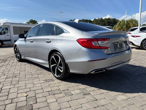 Used 2019 Honda Accord Sport image 10