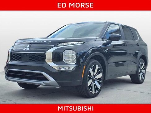 New 2025 Mitsubishi Outlander SE image 1