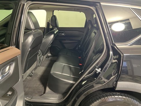 Used 2021 Nissan Rogue SV w/ Premium Package image 18