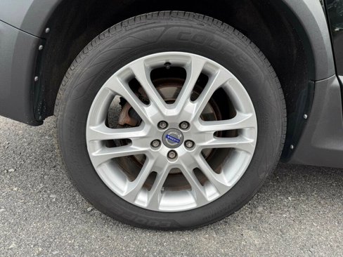 Used 2016 Volvo XC70 T5 Premier w/ Proximity Package image 10
