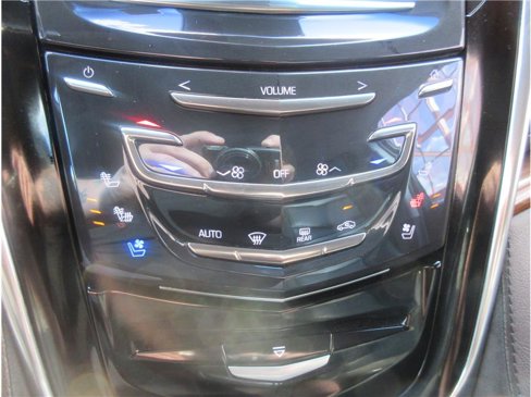 Used 2017 Cadillac Escalade Luxury image 16
