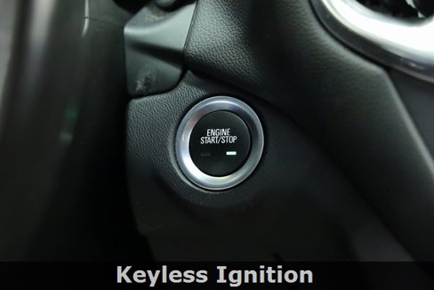 Used 2020 Chevrolet Equinox LT image 18