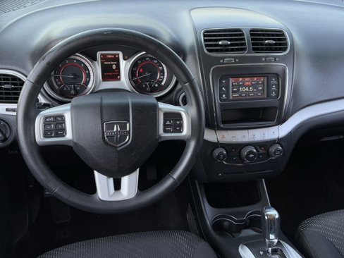 Used 2016 Dodge Journey Crossroad image 13
