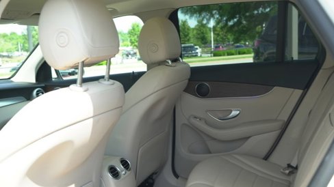 Certified 2022 Mercedes-Benz GLC 300 4MATIC w/ Premium Package Lite image 63