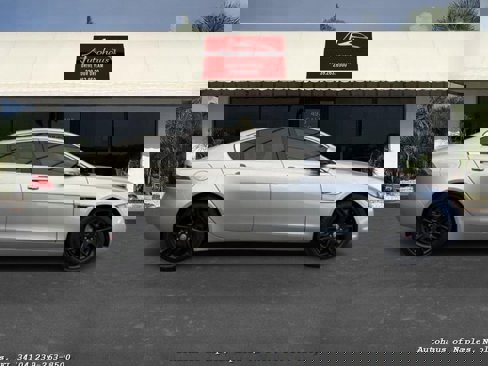 Used 2018 Jaguar XE Prestige image 9