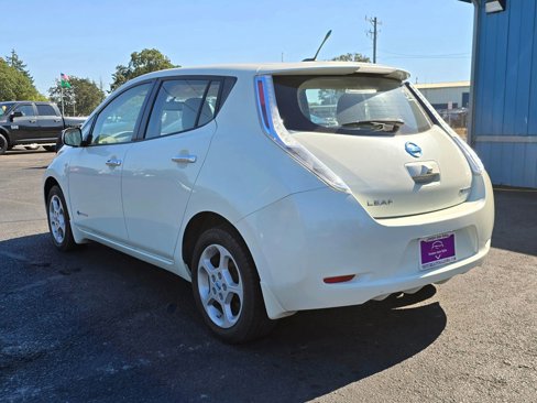 Used 2012 Nissan Leaf SL image 3