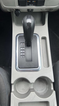 Used 2010 Ford Escape XLT image 21