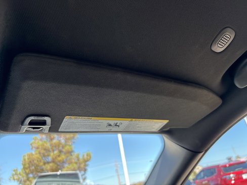 Used 2022 Jeep Grand Cherokee L Laredo image 36