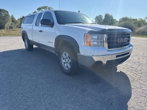 Used 2010 GMC Sierra 1500 SLE w/ Power Pack Plus image 16