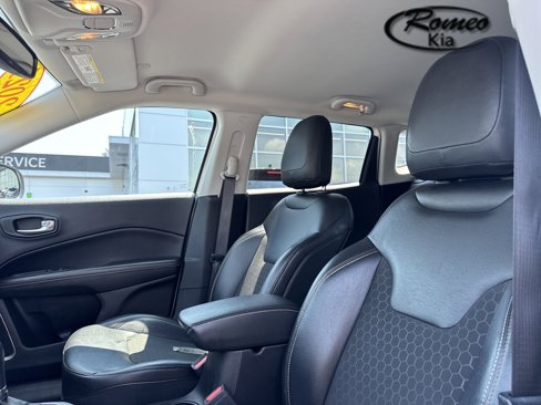 Used 2021 Jeep Compass Latitude w/ Convenience Group image 25