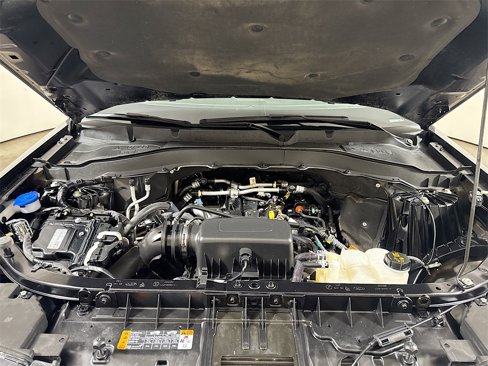 Used 2023 Ford Explorer XLT w/ Equipment Group 202A image 29