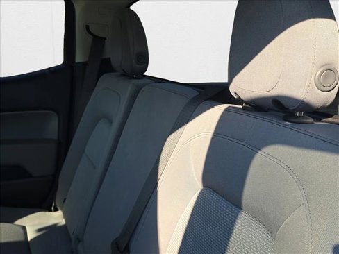 Used 2020 Chevrolet Colorado W/T w/ WT Convenience Package image 18