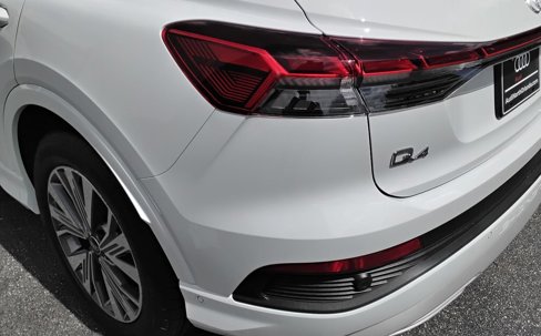 Certified 2023 Audi Q4 e-tron Premium Plus w/ Premium Plus image 9