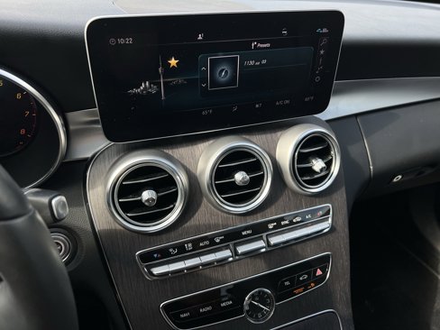 Used 2019 Mercedes-Benz C 300 4MATIC Sedan image 23