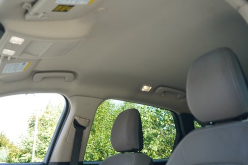 Used 2020 Ford Escape SE image 40