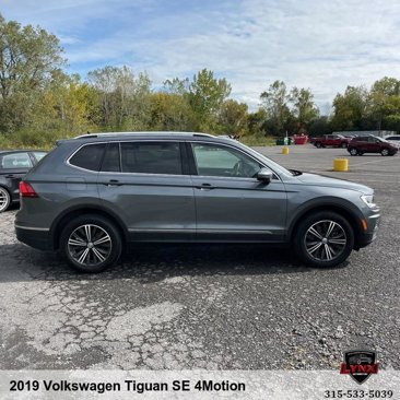 Used 2019 Volkswagen Tiguan SEL image 6