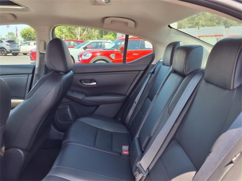 Used 2023 Nissan Sentra SR image 7