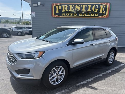 Used 2024 Ford Edge SEL image 2