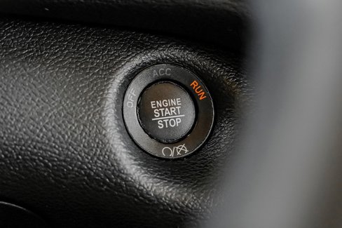Used 2019 Jeep Cherokee Latitude Plus image 29