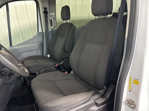 Used 2016 Ford Transit 350 XLT image 13
