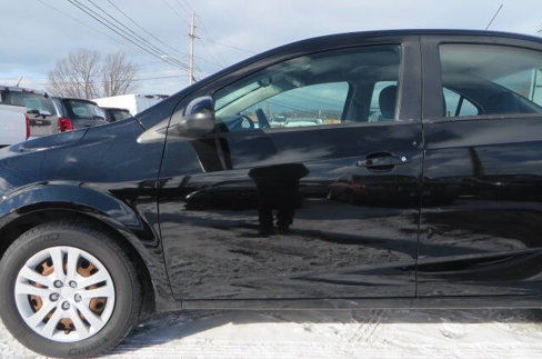 Used 2017 Chevrolet Sonic LS image 31