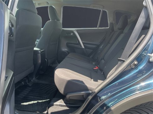 Used 2018 Toyota RAV4 XLE image 13
