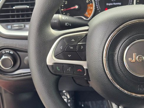Used 2019 Jeep Renegade Sport image 24