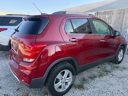 Used 2018 Chevrolet Trax LT w/ LT Convenience Package image 9