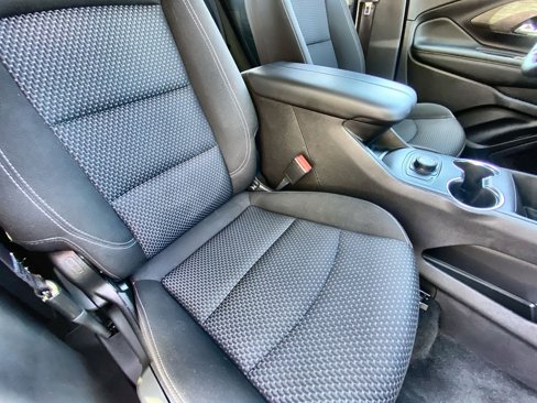 Used 2024 GMC Terrain SLE image 27