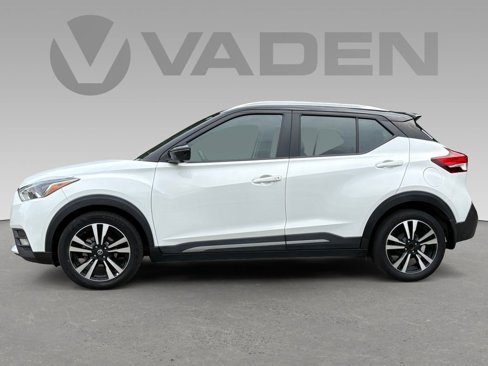 Used 2020 Nissan Kicks SR image 6