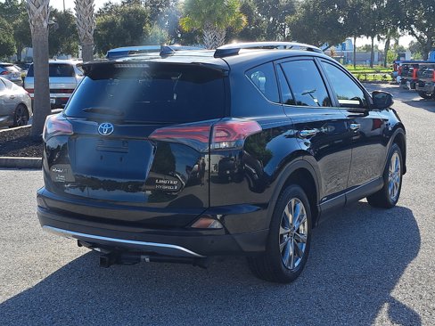 Used 2016 Toyota RAV4 Limited image 3