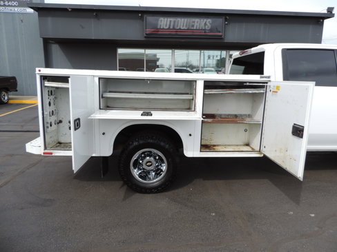 Used 2022 Chevrolet Silverado 3500 LT w/ Convenience Package image 23