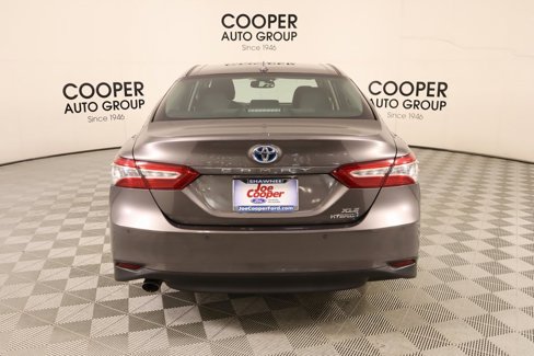 Used 2019 Toyota Camry LE image 23