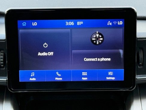 Used 2022 Ford Explorer XLT w/ Equipment Group 202A image 22
