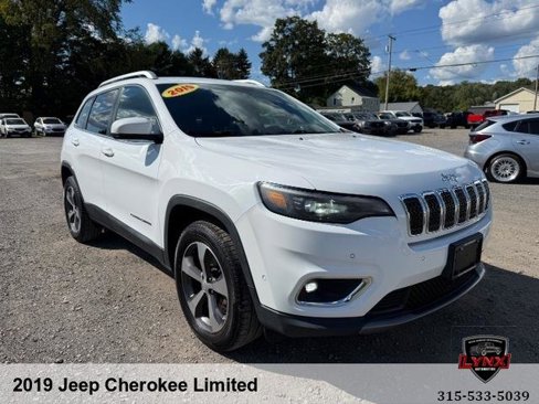 Used 2019 Jeep Cherokee Limited w/ Technology Group image 7