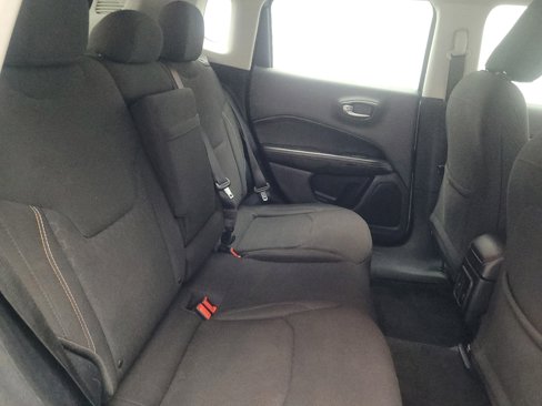 Used 2018 Jeep Compass Sport image 19