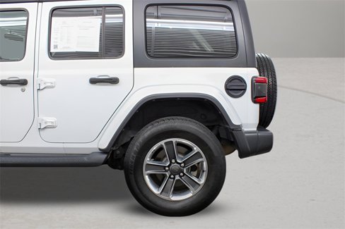 Used 2019 Jeep Wrangler Unlimited Sahara w/ Safety Group image 32