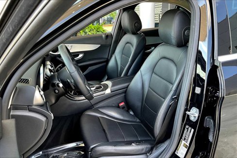 Used 2019 Mercedes-Benz C 300 Sedan image 7