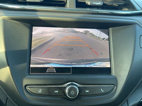 Used 2021 Chevrolet TrailBlazer LS image 24