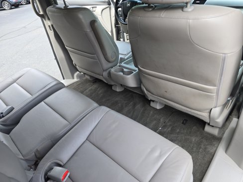 Used 2012 Honda Odyssey EX-L image 11