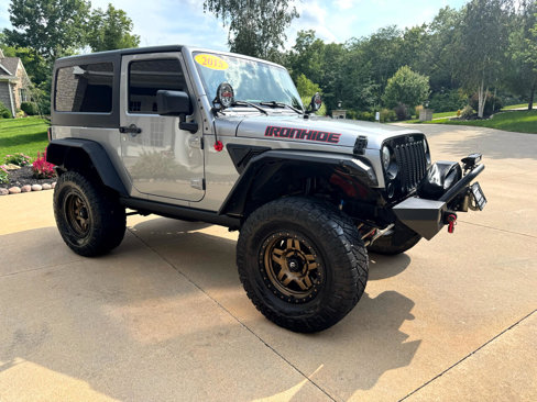 Used 2015 Jeep Wrangler Sport image 8