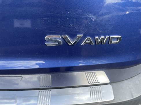Used 2021 Nissan Rogue SV image 32