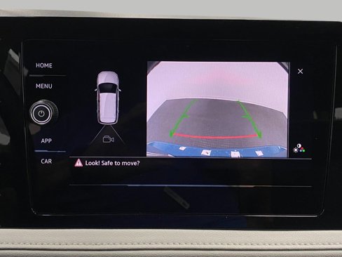 New 2025 Volkswagen Taos S image 22