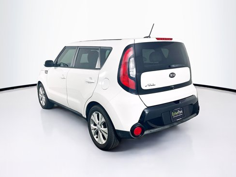 Used 2016 Kia Soul + image 5