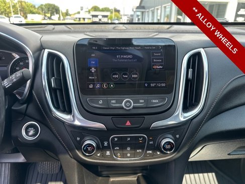Used 2020 Chevrolet Equinox Premier image 22