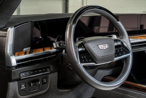 Used 2025 Cadillac Escalade Sport Platinum w/ LPO, Floor Liner Package image 12