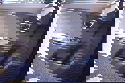New 2025 Kia K4 EX image 27
