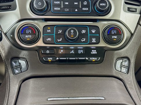 Used 2015 Chevrolet Tahoe LTZ image 16