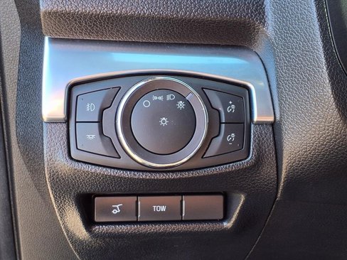Used 2018 Ford Explorer Sport w/ Equipment Group 401A image 16