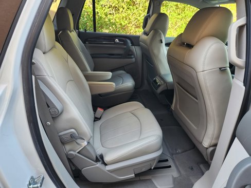 Used 2017 Buick Enclave Premium w/ Trailering Package image 29
